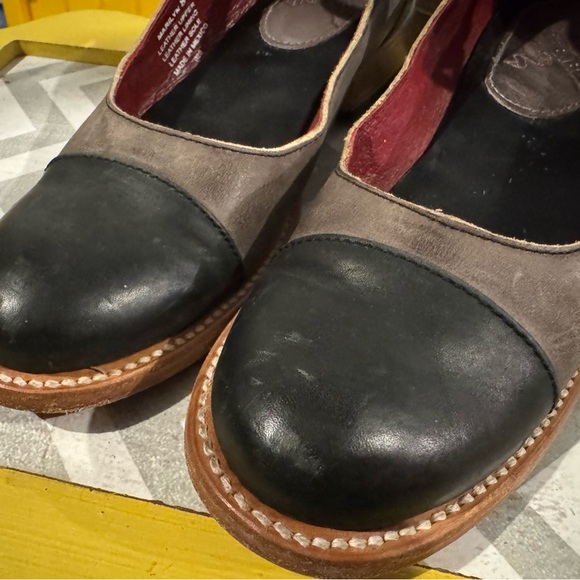 Freebird Marilyn Ankle Strap Flats shoes Women’s Size 8 Stone Multi $225 - Picture 2 of 13